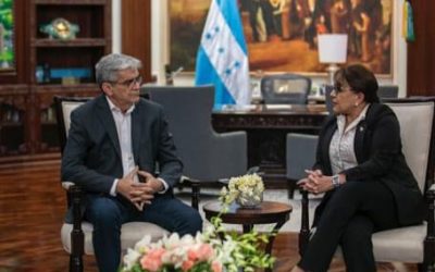 El Secretario General de la CSA se reunió con la presidenta de Honduras Xiomara Castro y la CUTH