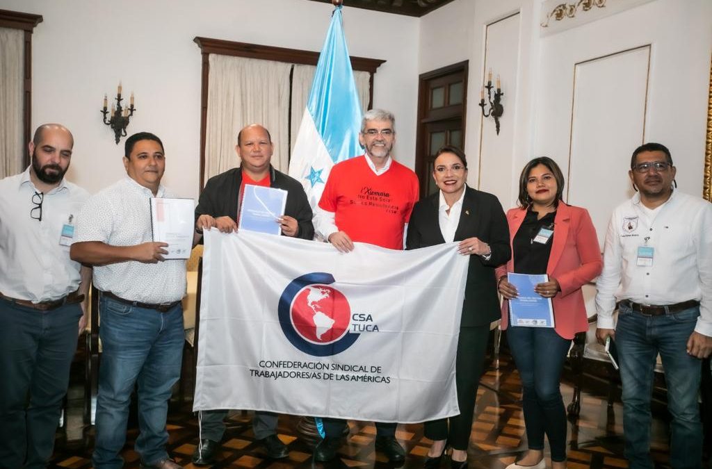 CSA y CUTH Honduras se reúnen con la Presidenta Xiomara Castro para fortalecer la agenda laboral y democrática en Honduras